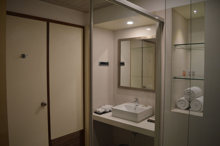 Bedroom 5, Welcomhotel by ITC Hotels, Kences Palm Beach, Mamallapuram, Kancheepuram