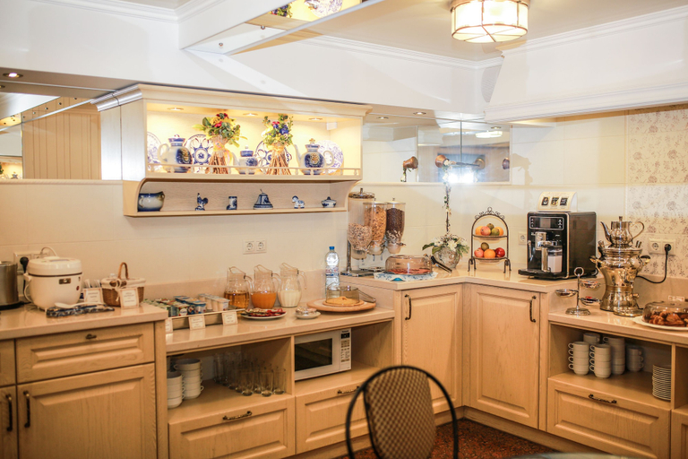 Food & Drinks 4, Kuptsov Dom, Yaroslavskiy rayon