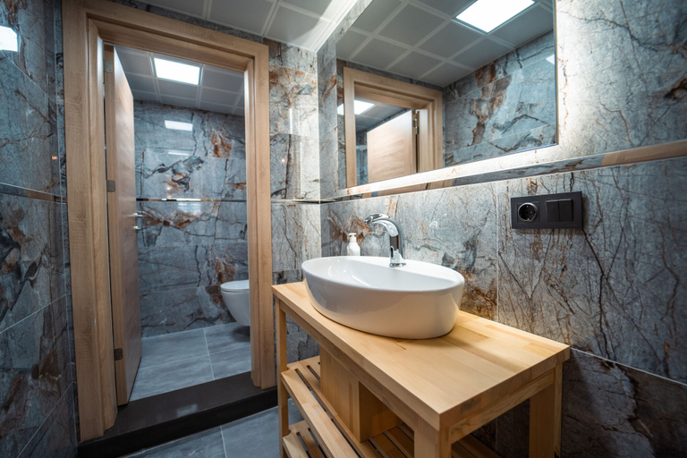 Bathroom 5, Twins Hotel, Çeşme