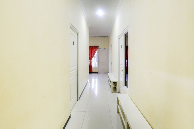 Public Area 3, OYO 3971 Griya Loka Syariah 1 Sampangan, Semarang