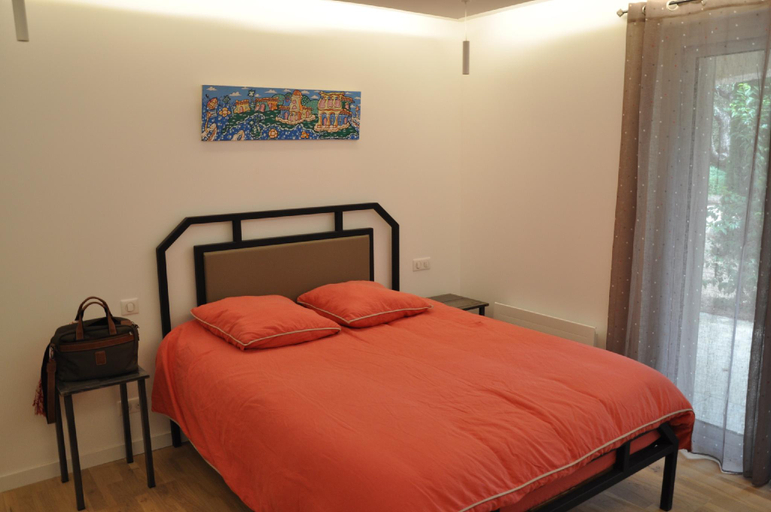 Bedroom 3, Chambres D'hôtes Sous L'olivier, Hérault
