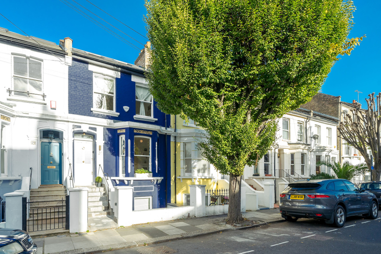 Exterior & Views, JOIVY Colorful Apt W/Garden, In Shepherds Bush, London
