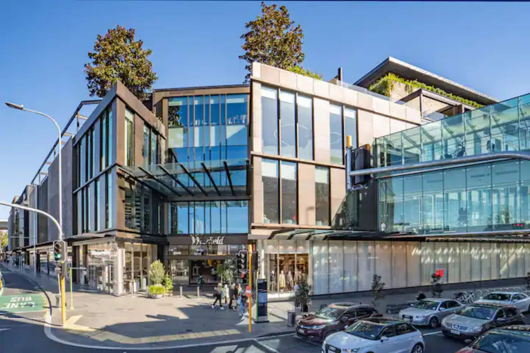 Exterior & Views 2, Premium Brand New Central Apt - Carpark, Waitakere