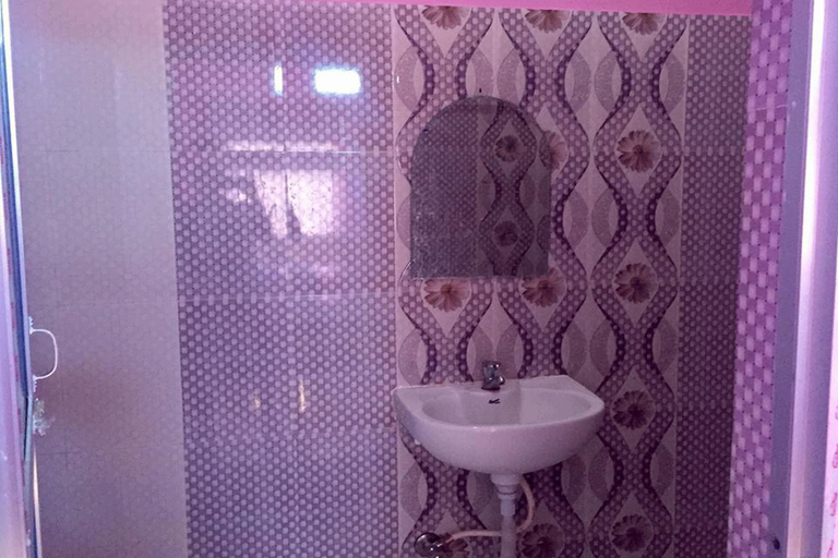 Bathroom 3, City Guest House and Family Restaurant, Koshi