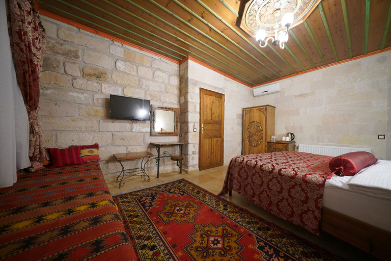 Bedroom 2, Kaya Konak Cave Hotel, Nevşehir