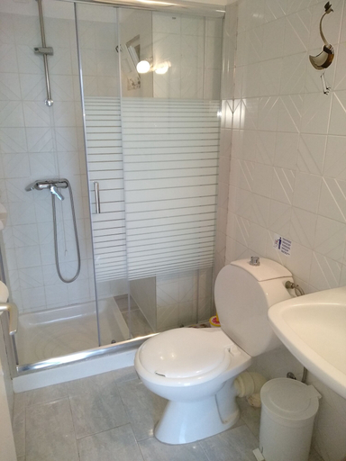 Bathroom 5, Leonidas Hotel and Studios, South Aegean
