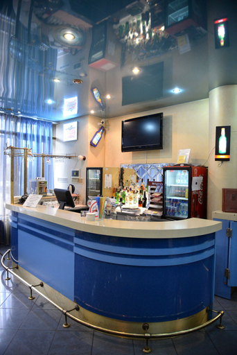 Food & Drinks 4, Park Hotel Fili, Western
