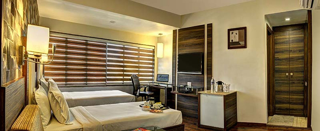 Bedroom 3, Hotel Aaram Orchard, Ahmadabad