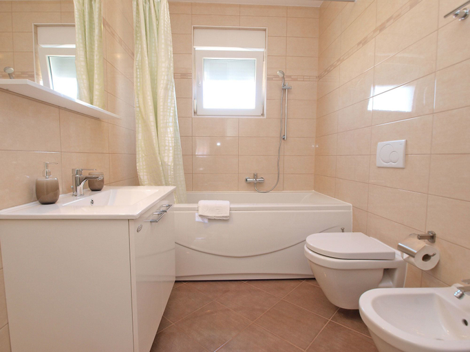 Bathroom 3, Apartment Marko 396, Medulin