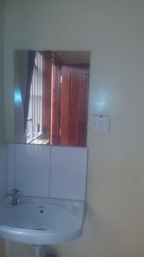 Bedroom 4, Benaris Hotel & Lodge, Turbo