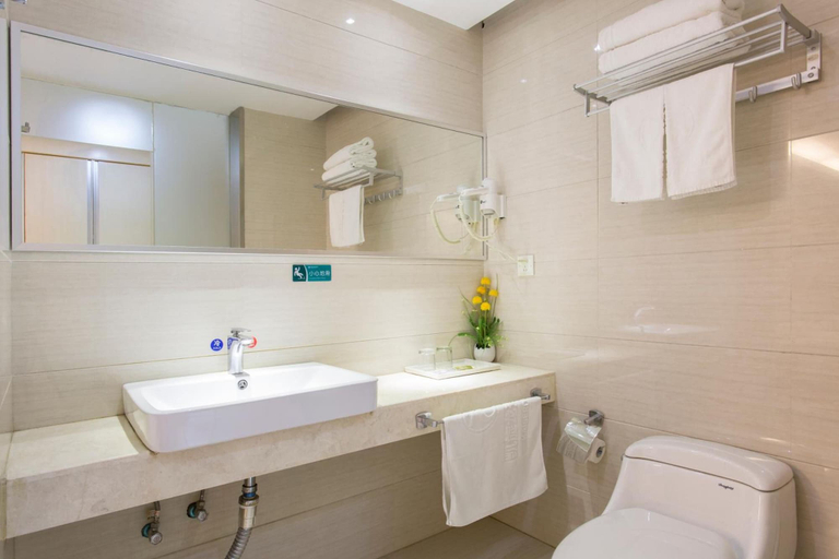 Bathroom 3, Kaiserdom Hotel Tiyuxi Metro Station, Guangzhou