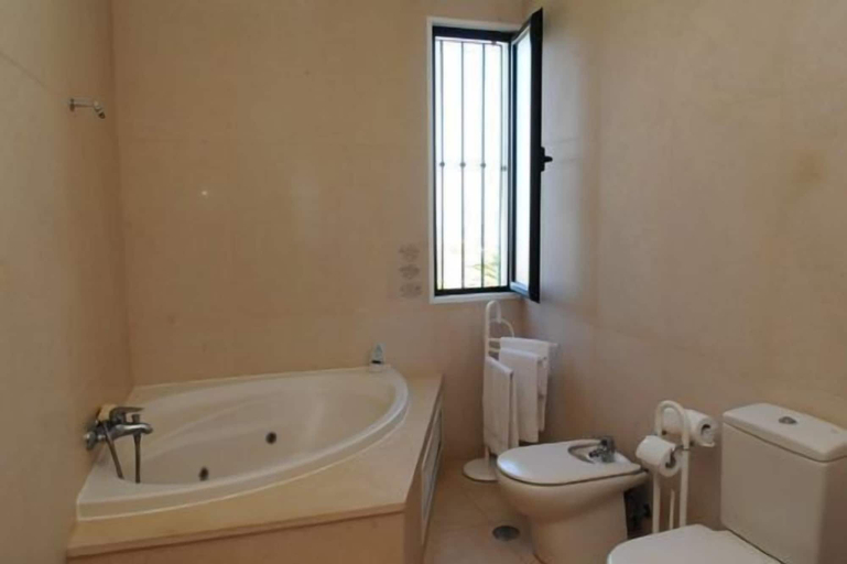 Bathroom 5, Vivenda Belo Horizonte - 180º Panoramic Atlantic Ocean View, Santa Cruz
