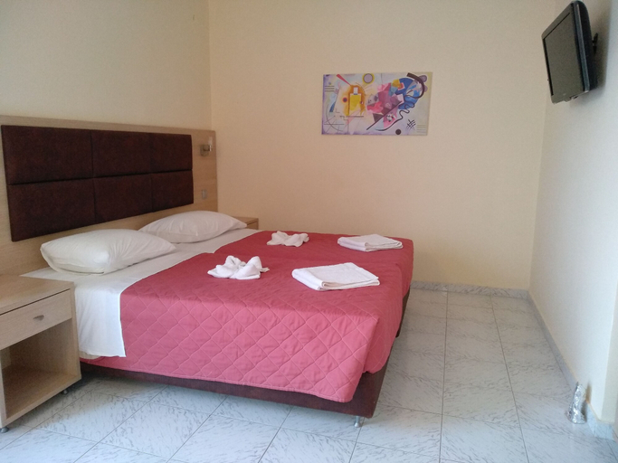 Bedroom 4, Leonidas Hotel and Studios, South Aegean