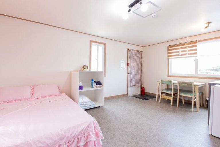 Bedroom 4, Ganghwado Sogo Pension, Ganghwa