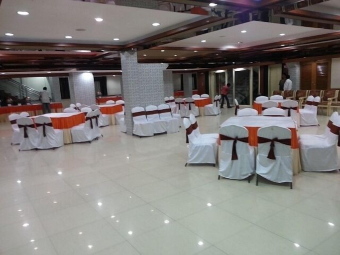 Food & Drinks 4, Hotel TARA International, Hyderabad