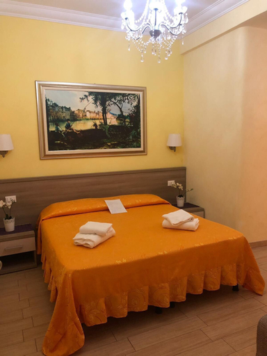 Bedroom 3, Bye Rome, Roma