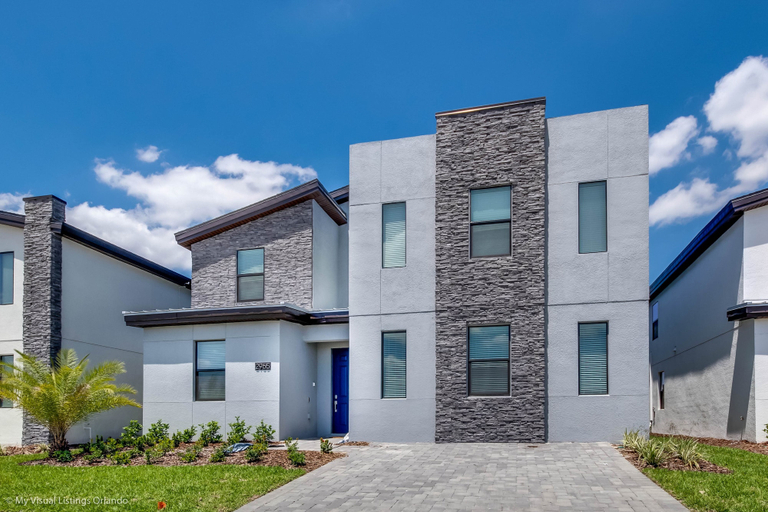 Exterior & Views 2, 8 BR Villa With Games Room, Orange