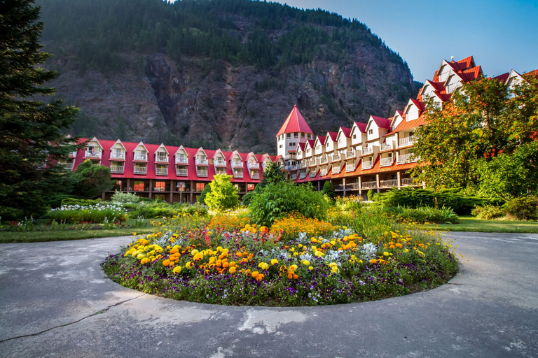 Exterior & Views 2, Three Valley Lake Chateau, Columbia-Shuswap