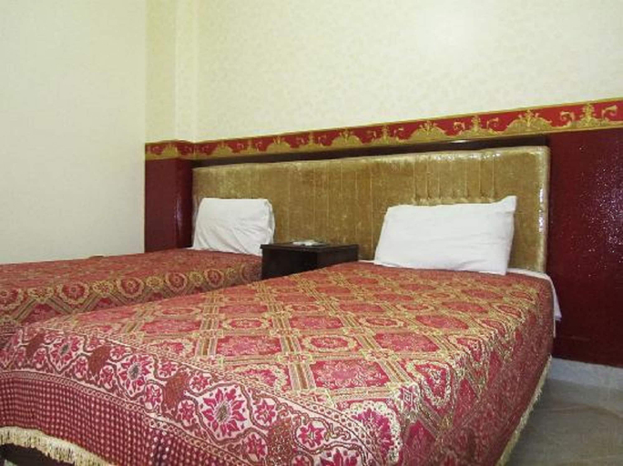 Bedroom 3, Arabian Nights Hotel, Al-Jamaliyah