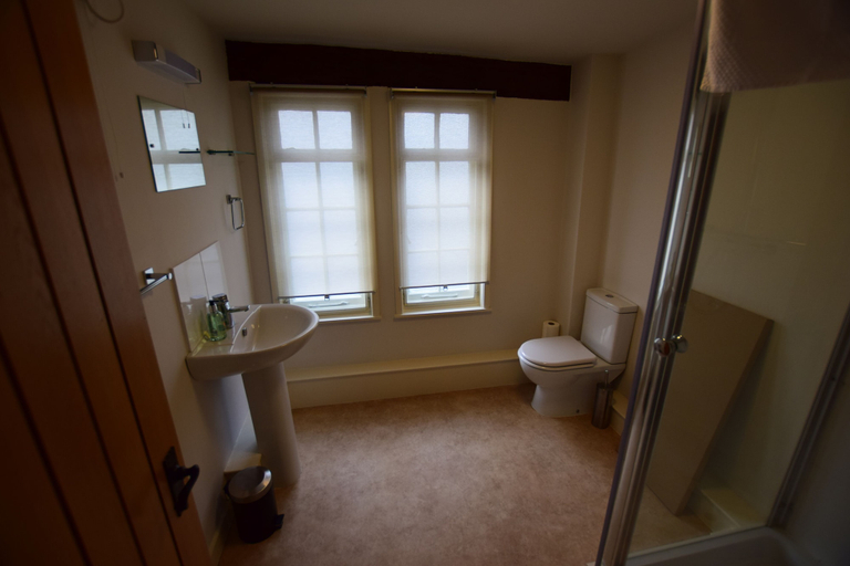 Bathroom, 87 Micklegate, York