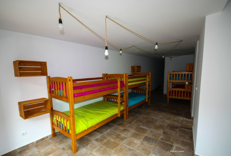 Bedroom 5, Albergue Valle do Seo, León