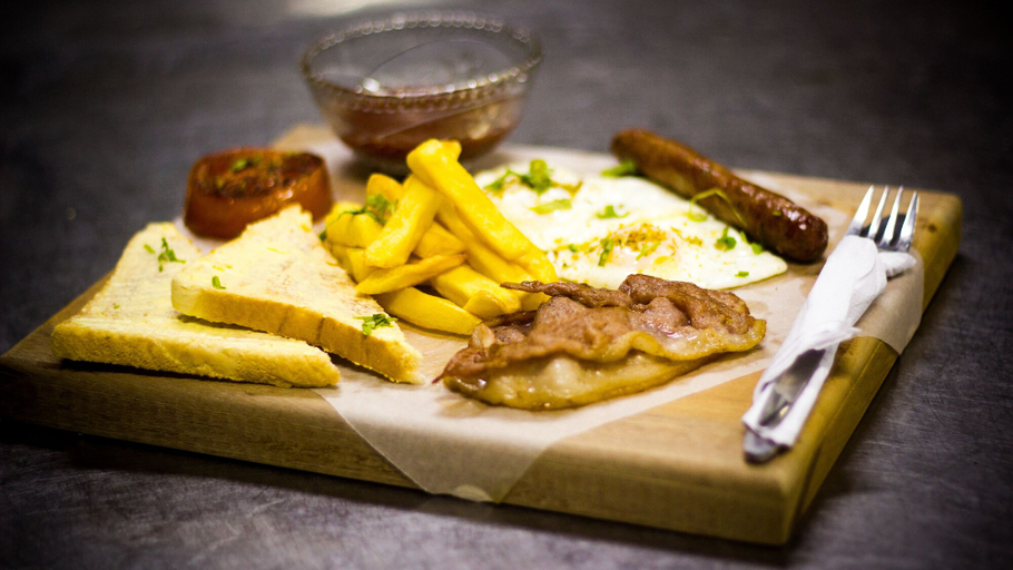 Food & Drinks 3, Hotel Savera, eThekwini