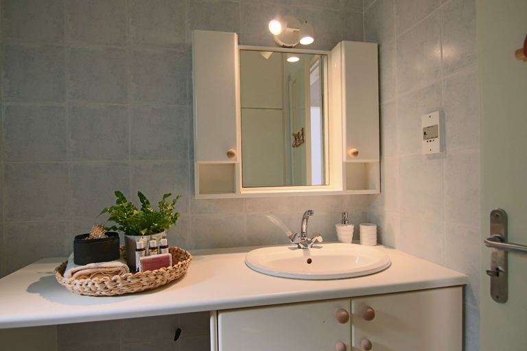 Bathroom 4, Phaedrus Living: Luxury Flat Protaras Sea View 9