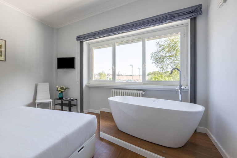 Bathroom 5, Residenza Testaccio, Rome