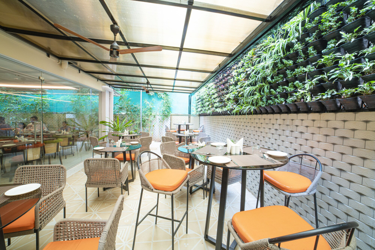 Food & Drinks 4, The Beacon Hotel Visakhapatnam, Visakhapatnam
