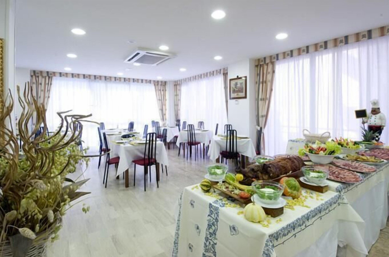 Food & Drinks 4, Hotel Montecarlo, Ravenna