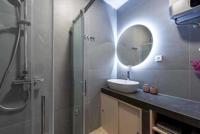 Bathroom 4, Sunshine Place, Konavle
