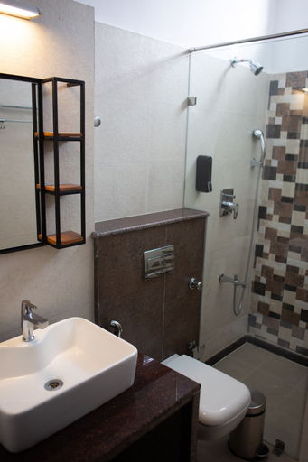 Bathroom 4, Purple Cloud Urban, Bangalore