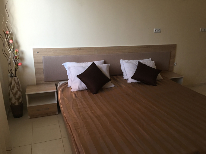 Bedroom 3, Palace Deluxe Hotel, Pomorie