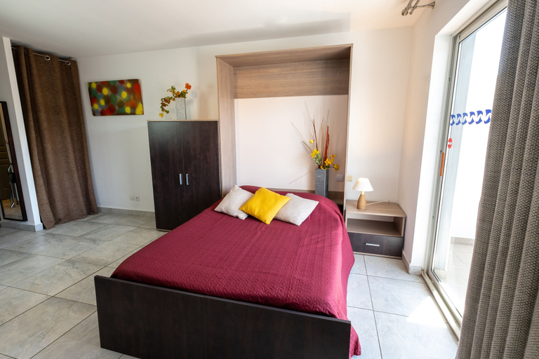 Bedroom 2, Residence le Saint Esteve, Bouches-du-Rhône