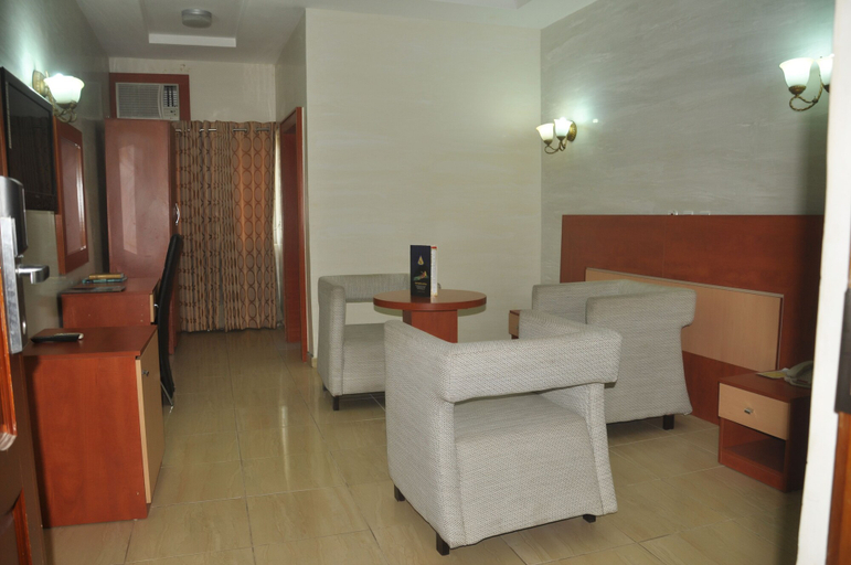 Bedroom 2, Top Rank Hotel, AbujaMun