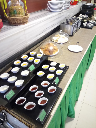 Food & Drinks 5, Discovery Hotel, Phnom Penh