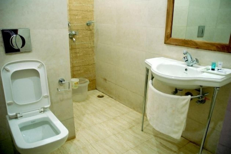 Bathroom 3, Blue Lily Beach Resort, Puri