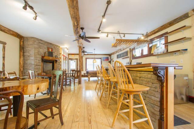 Food & Drinks 5, Salt Ash Inn, Windsor