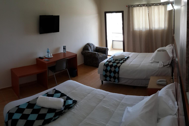 Bedroom 3, Express Inn Coronado Hotel & Camping, Chame
