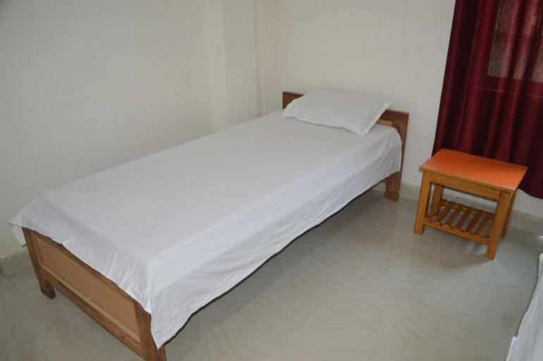Bedroom 5, Middle Way Home Stay, Gaya