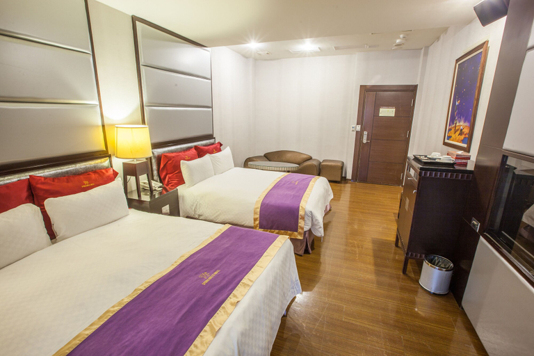 Bedroom 2, Spring Breeze Motel, Hualien