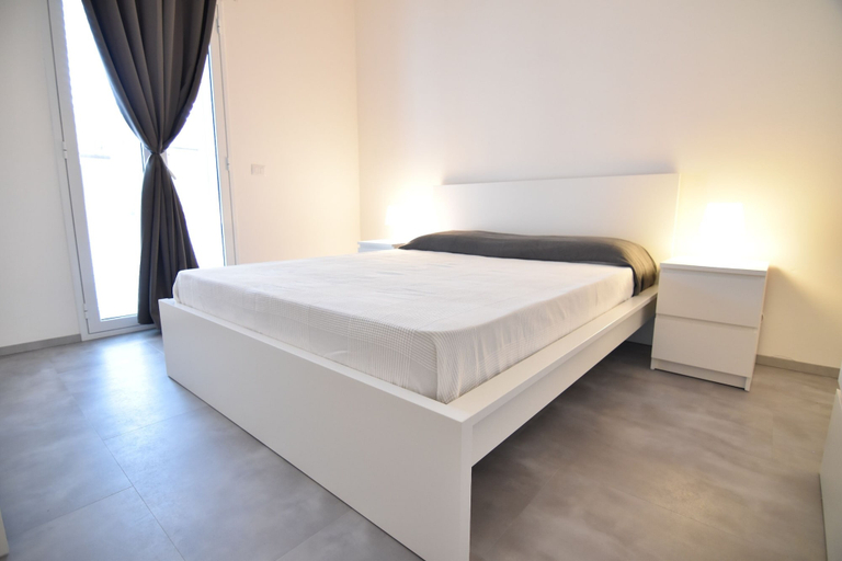 Room 2, Santa Barbara House, Ragusa