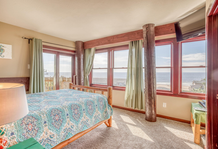 Bedroom 3, A Beach Treehouse, Lincoln