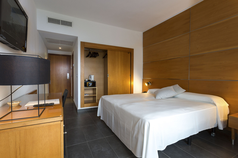 Bedroom 3, Palladium Hotel Cala Llonga - Adults Only, Baleares