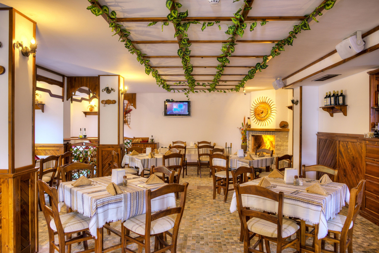 Food & Drinks 4, MPM Hotel Merryan, Smolyan