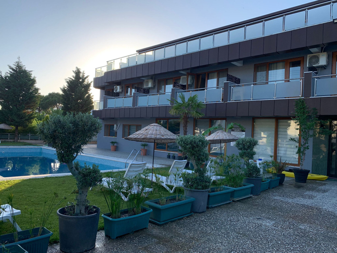 Exterior & Views 2, Akcay Zeytin Otel, Edremit