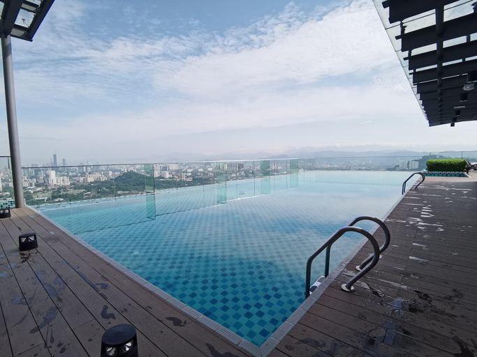 Sport & Beauty 4, Ekocheras Serviced Apartment by Duke Homes, Kuala Lumpur