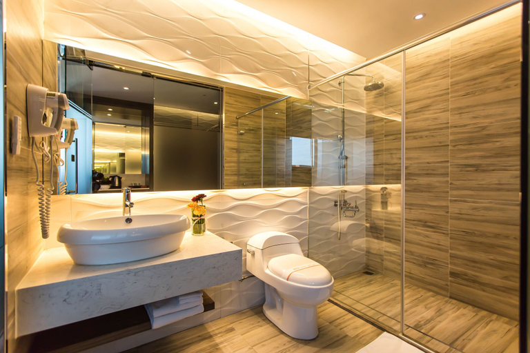 Bathroom 4, Royal Fine Hotel, Kaohsiung