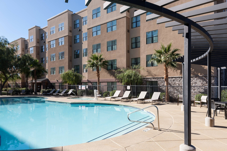 Sport & Beauty 5, Courtyard by Marriott Phoenix North/Happy Valley, Maricopa