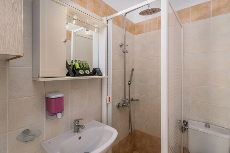 Bathroom 5, Vivere Houses, South Aegean